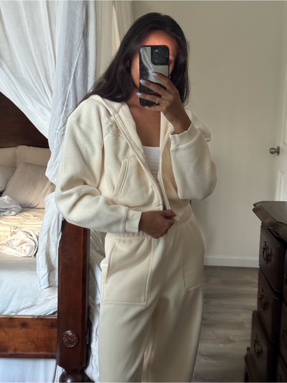 Recreational Club White Ski Club Lounge Set